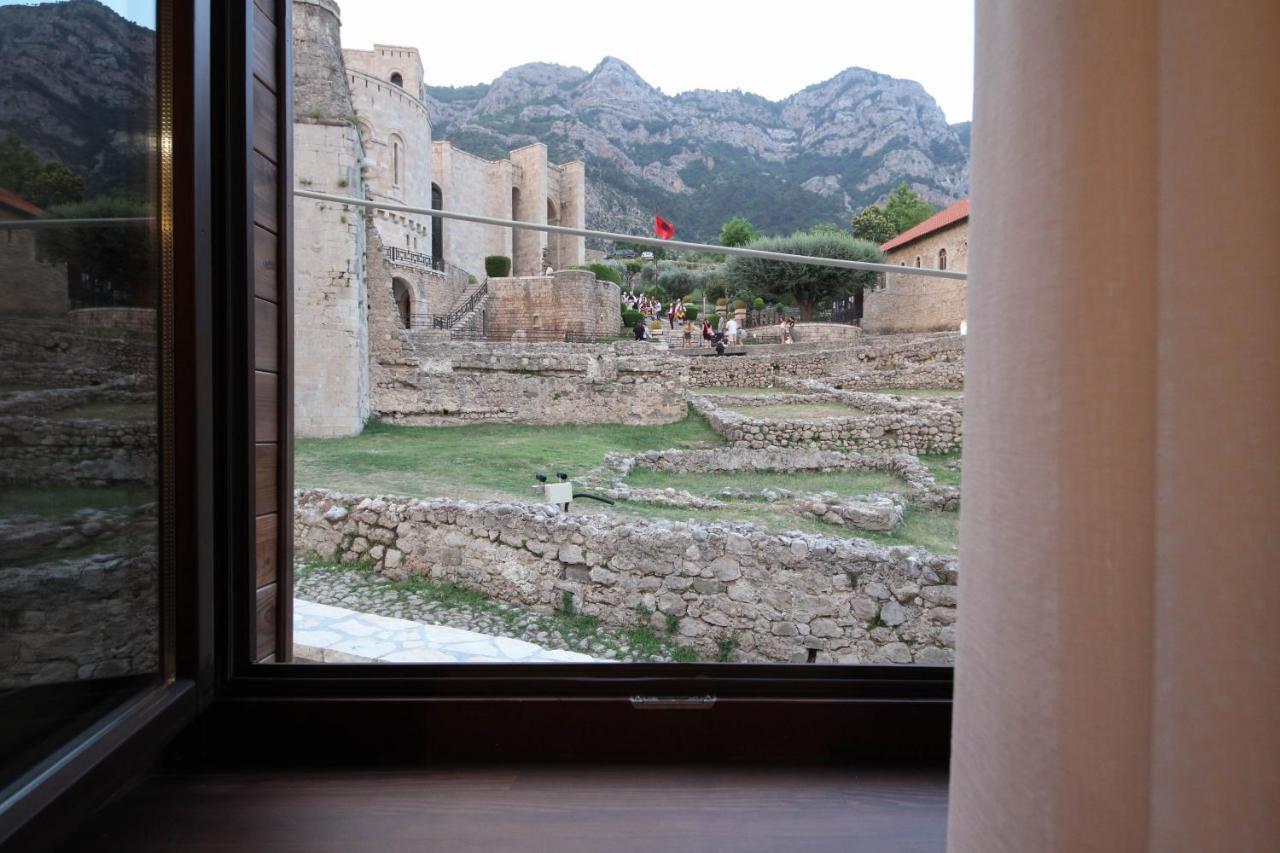 Kruja Albergo Diffuso , Inside Kruja Castle Eksteriør bilde