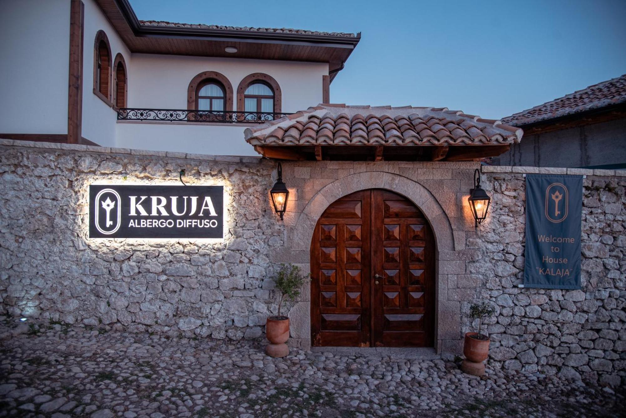 Kruja Albergo Diffuso , Inside Kruja Castle Eksteriør bilde